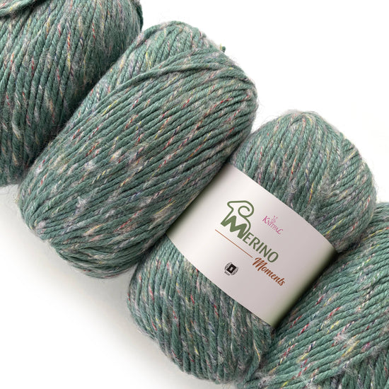 Load image into Gallery viewer, Merino Moments - Baby-Soft Wool Blend #5 Bulky Weight yarn
