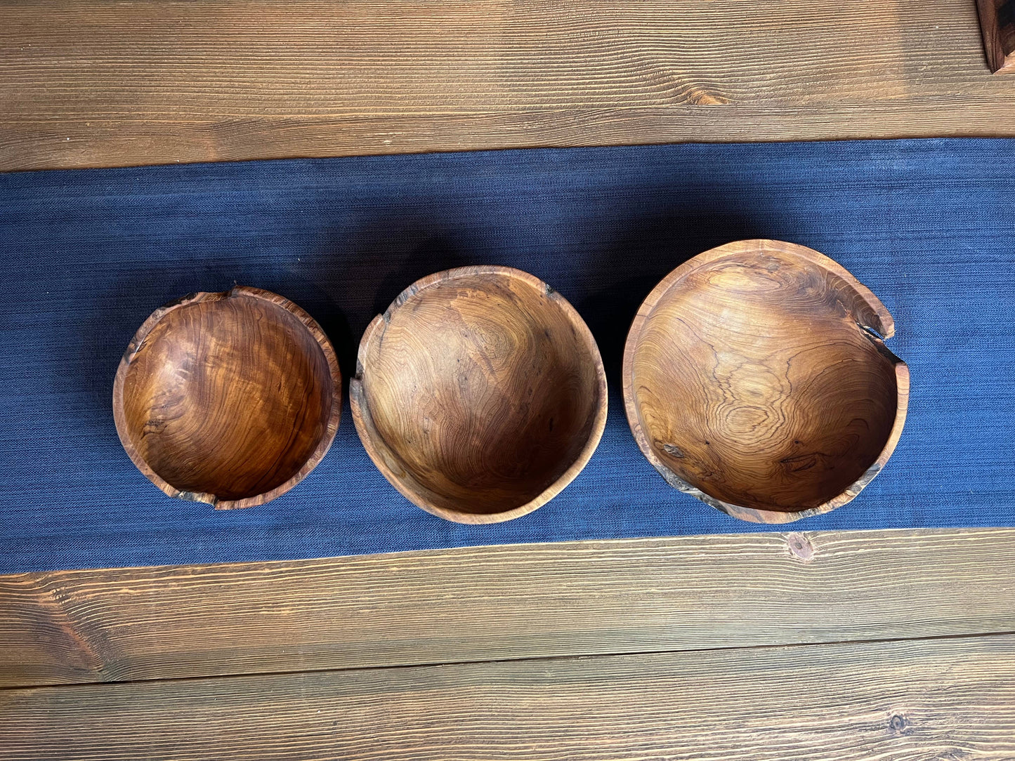 Live Edge Bowls - Nesting Set of 3 - Medium Size