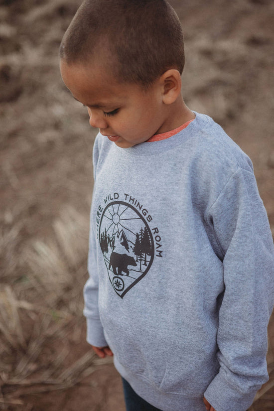 Load image into Gallery viewer, Where Wild Things Roam Kid Crew: 2T
